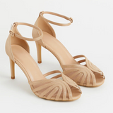 Vera Noir | Elegante hakken met kruising