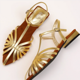 Vera Noir | Gekruiste Sandalen