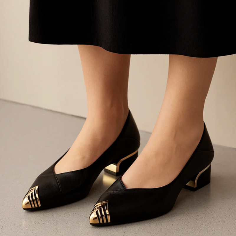 Elegance Tip Flat